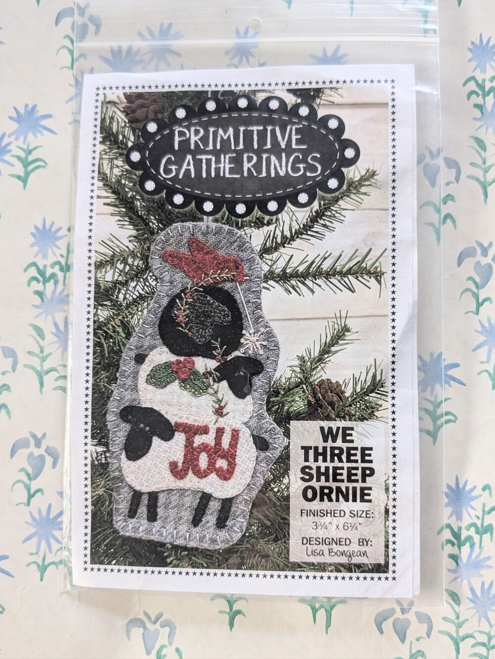 Primitive Gatherings We Three Sheep Ornament Kit NEW Christmas Holiday Wool DIY